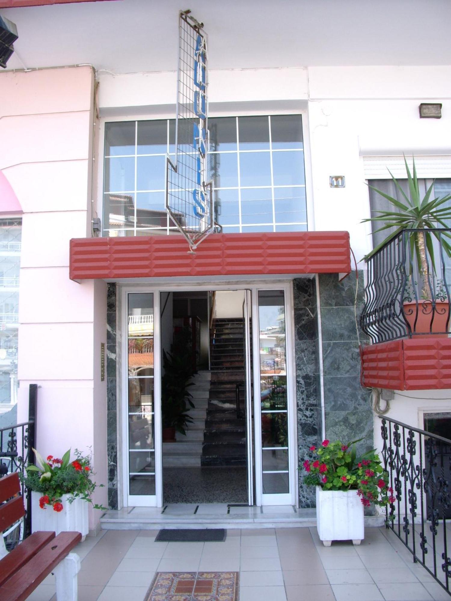 Adonis Apartments Paralia Katerinis Exterior photo
